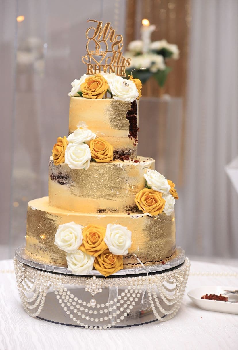 Elegant table setting from The Rhymes Wedding